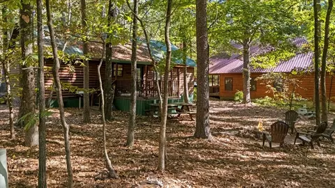 Exterior - 178 Marlin Dr, Broken Bow, OK 74728 photo 2 of 6