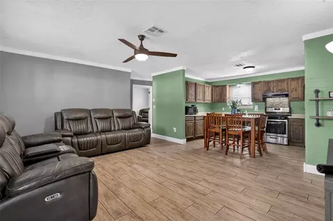 Other - Undisclosed, Moore, OK 73160 photo 2 of 9
