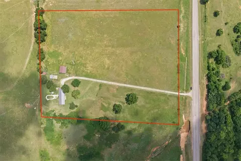 164 State Highway 89, Loco, OK 73442