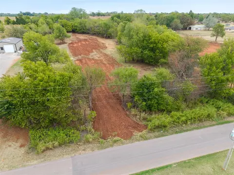 czech hall road, Tuttle, OK 73089 photo 2
