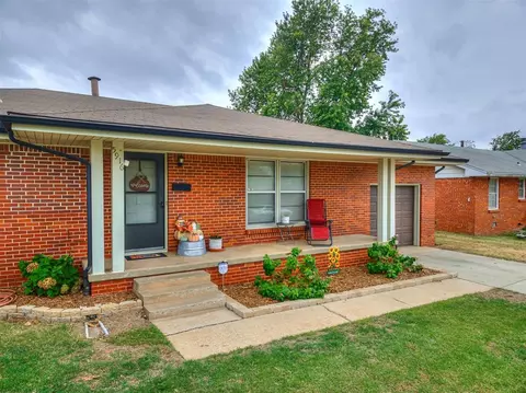 5916 NW 60th St, Oklahoma City, OK 73122