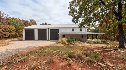Exterior - 14101 Iron Rd, Mcloud, OK 74851 photo 1 of 4