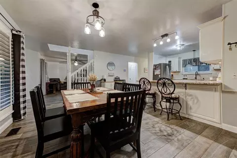 Dining - 319 E Cedar Dr, Tuttle, OK 73089 photo 2 of 2