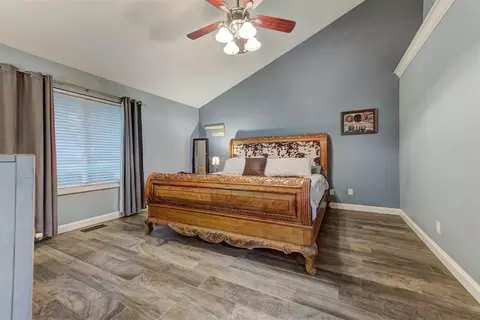 Bedroom - 319 E Cedar Dr, Tuttle, OK 73089 photo 1 of 7