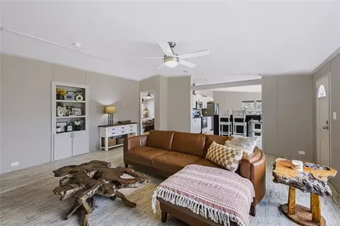 Living - 1205 County Road 1650, Roff, OK 74865 photo 2 of 3