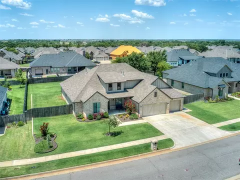 4301 Hunter Glen Dr, Oklahoma City, OK 73179