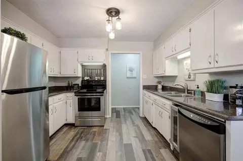 Kitchen - 3419 E Noble Dr, Edmond, OK 73034 photo 1 of 4