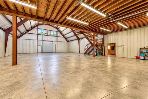 Other - 800 W Cimarron Blvd, Crescent, OK 73028 photo 6 of 7