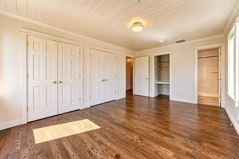 Bedroom - 800 W Cimarron Blvd, Crescent, OK 73028 photo 3 of 3