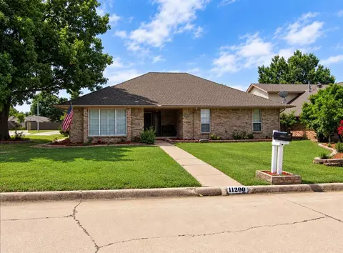 11200 NW 112th St, Yukon, OK 73099