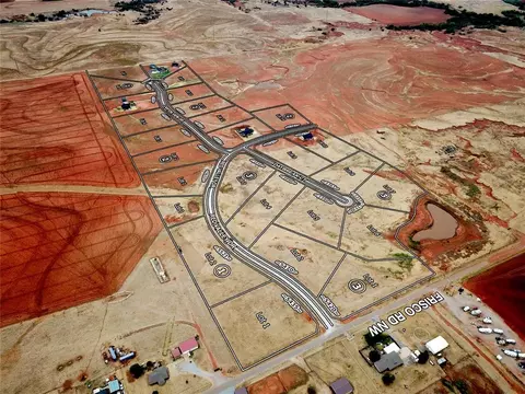 5435 Red Valley Dr, Piedmont, OK 73078