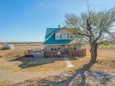 Exterior - 23065 E 1090 Rd, Clinton, OK 73601 photo 12 of 12