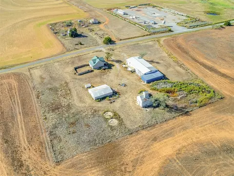 View/Area - 23065 E 1090 Rd, Clinton, OK 73601 photo 1 of 7