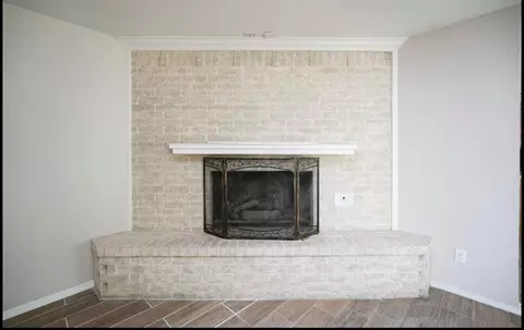 Living - 3601 W Prairie Dr, Altus, OK 73521 photo 6 of 6