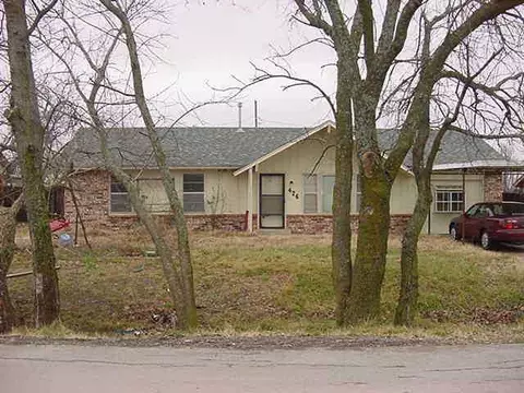 426 E Main, Maud, OK 74854 photo 1