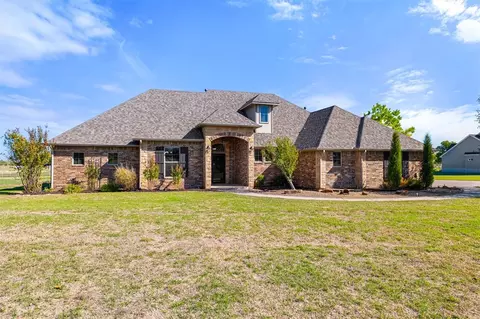 1960 Bermuda Dr, Newcastle, OK 73065