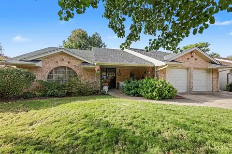 5716 NW 31st St, Oklahoma City, OK 73122