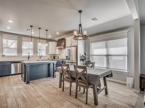 Dining - 2205 Northfork Dr, Moore, OK 73160 photo 1 of 2