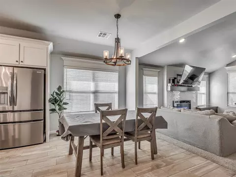 Dining - 2205 Northfork Dr, Moore, OK 73160 photo 2 of 2