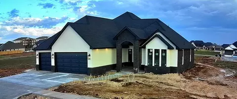 6609 NW 143rd St, Oklahoma City, OK 73142