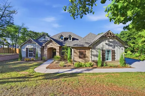 Exterior - 8220 Red Feather, Arcadia, OK 73007 photo 1 of 4
