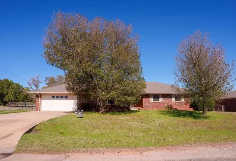619 NW Jackson Ave, Piedmont, OK 73078