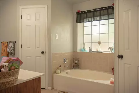 Other - 1117 Bald Eagle Ct, Norman, OK 73072 photo 2 of 7