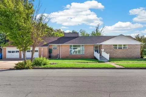 601 N Temple St, Cordell, OK 73632