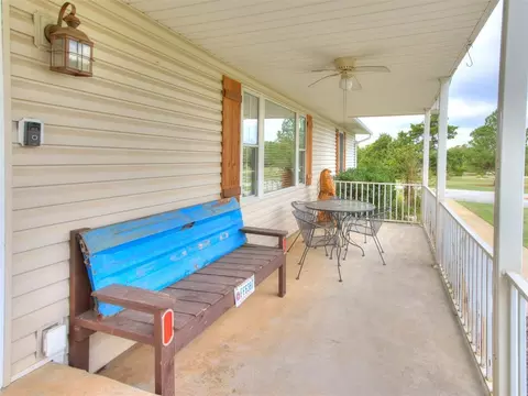 Exterior - 117 Zelda Ln, Mcloud, OK 74851 photo 2 of 9