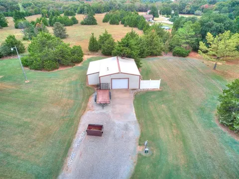 View/Area - 117 Zelda Ln, Mcloud, OK 74851 photo 2 of 4