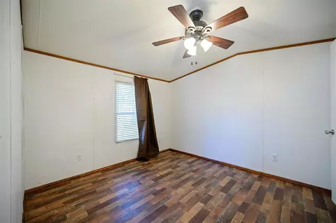 Bedroom - 23 Rail Ln, Ringold, OK 74754 photo 4 of 6