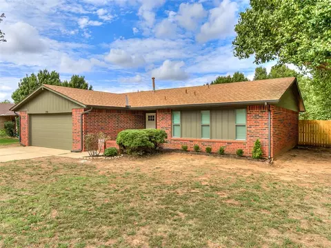 1701 Greenway Ave, Yukon, OK 73099