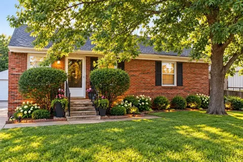7413 SE 15th St, Midwest City, OK 73110