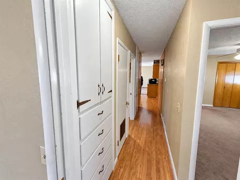 Entry Way - 205 S Highland Dr, Erick, OK 73645 photo 1 of 1