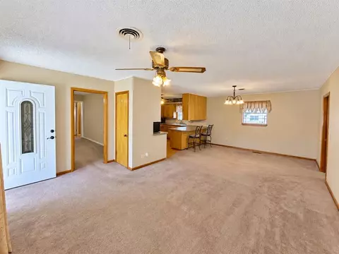 Living - 205 S Highland Dr, Erick, OK 73645 photo 2 of 2