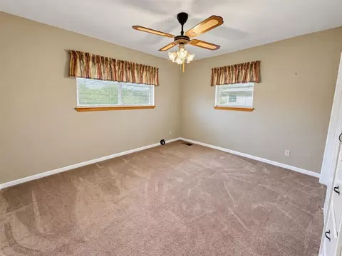 Bedroom - 205 S Highland Dr, Erick, OK 73645 photo 2 of 6