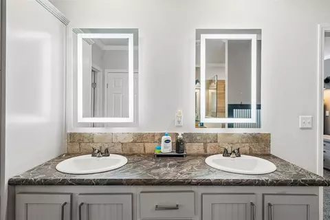 Bath - 44501 Avoca Rd, Asher, OK 74826 photo 4 of 5