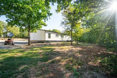 Exterior - 44501 Avoca Rd, Asher, OK 74826 photo 7 of 10