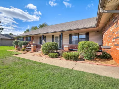 13109 Silver Eagle Trl, Edmond, OK 73013