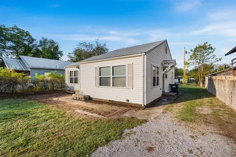 1327 Eureka St, Seminole, OK 74868
