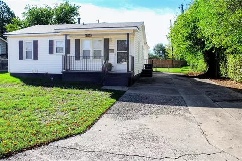 6208 NW 54th St, Oklahoma City, OK 73122