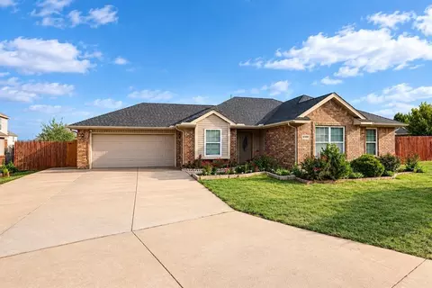 6100 Courtyards Ct, Oklahoma City, OK 73149
