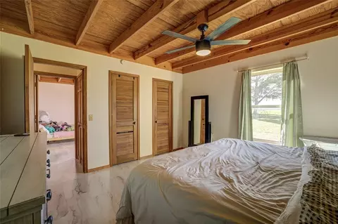 Bedroom - 15906 Cotton Gin Ave, Wayne, OK 73095 photo 4 of 6
