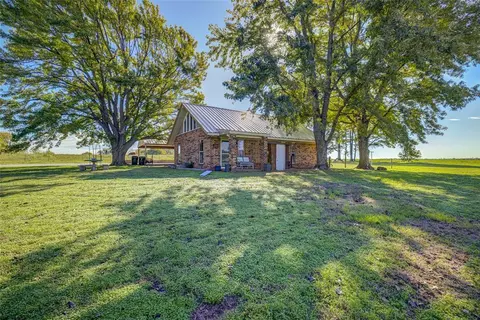 Exterior - 15906 Cotton Gin Ave, Wayne, OK 73095 photo 4 of 13