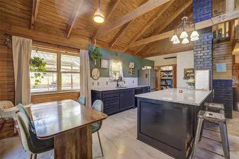 Kitchen - 15906 Cotton Gin Ave, Wayne, OK 73095 photo 1 of 3