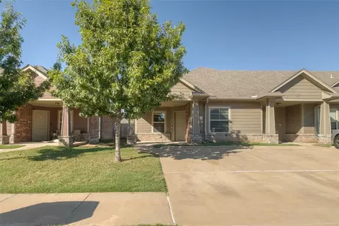 927 SW 92nd St, Oklahoma City, OK 73139