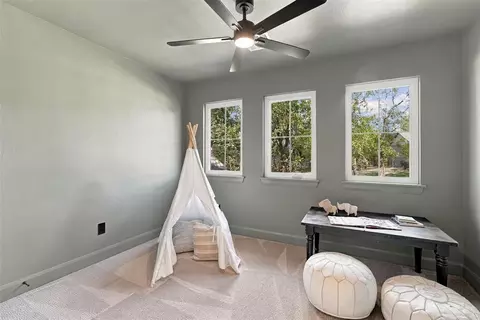 Bedroom - 8041 Silver Spur, Arcadia, OK 73007 photo 7 of 7