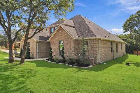 Exterior - 8041 Silver Spur, Arcadia, OK 73007 photo 3 of 5