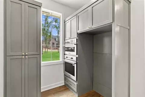 Kitchen - 8041 Silver Spur, Arcadia, OK 73007 photo 9 of 9