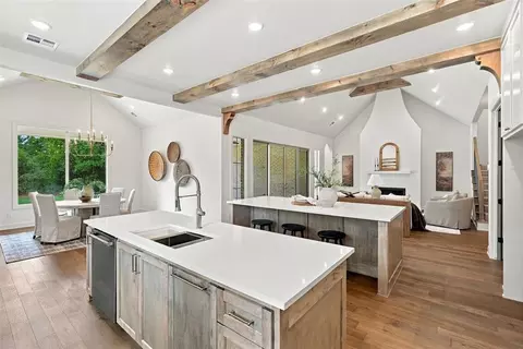 Kitchen - 8041 Silver Spur, Arcadia, OK 73007 photo 7 of 9